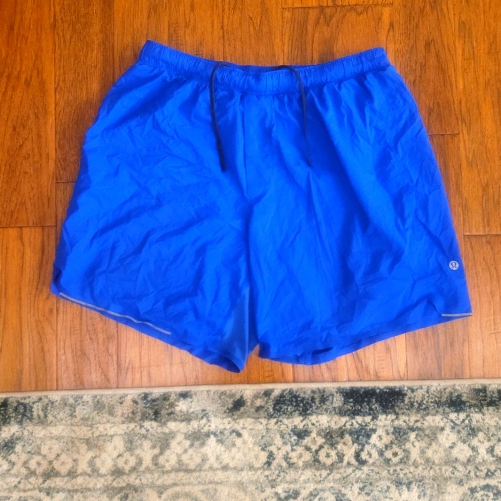 Lululemon mens shorts